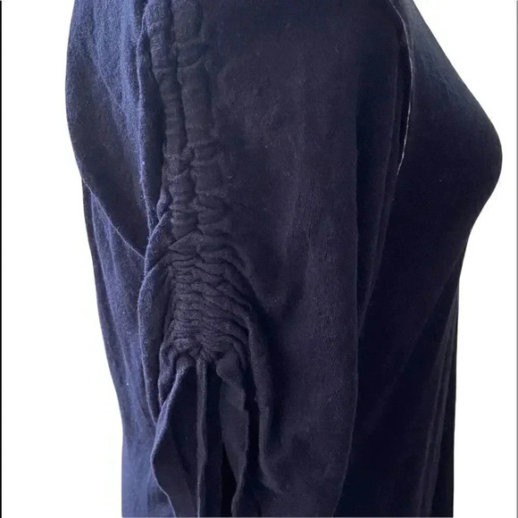 Banana Republic short sleeve sweater with short, ruched sleeves sz M EUC - Picture 6 of 9